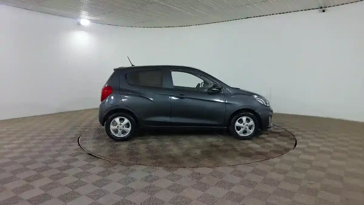 Chevrolet Spark 2021 года за 4 390 000 тг. в Шымкент