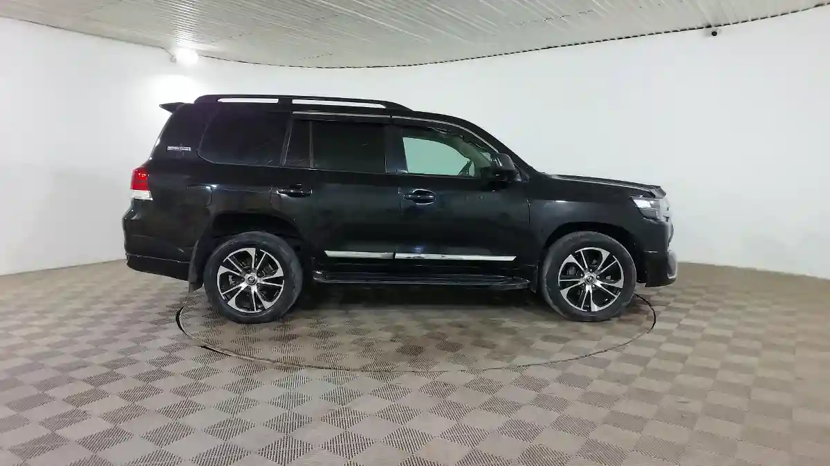Toyota Land Cruiser 2007 года за 16 990 000 тг. в Шымкент