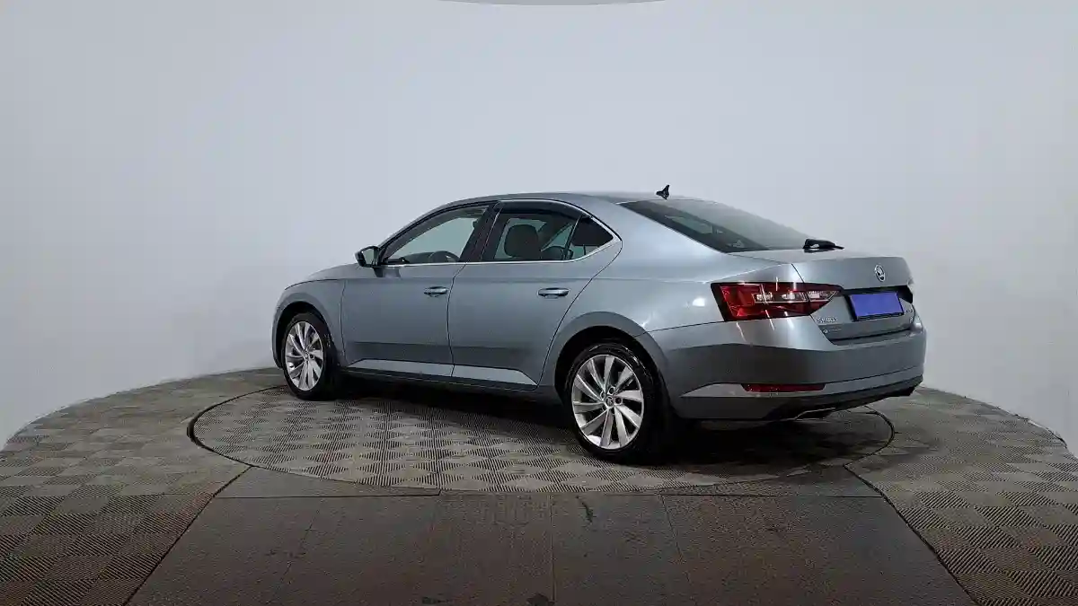 Skoda Superb 2018 года за 10 990 000 тг. в Астана