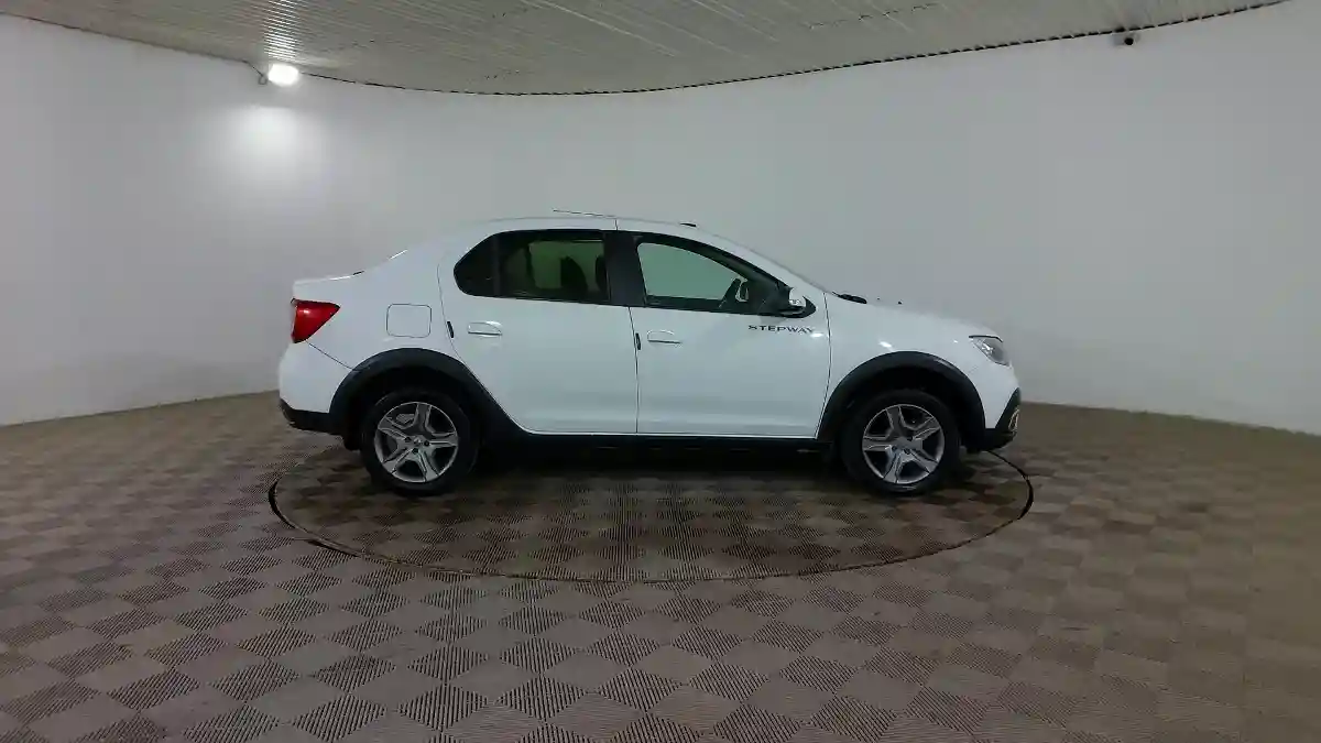 Renault Logan 2021 года за 4 790 000 тг. в Шымкент