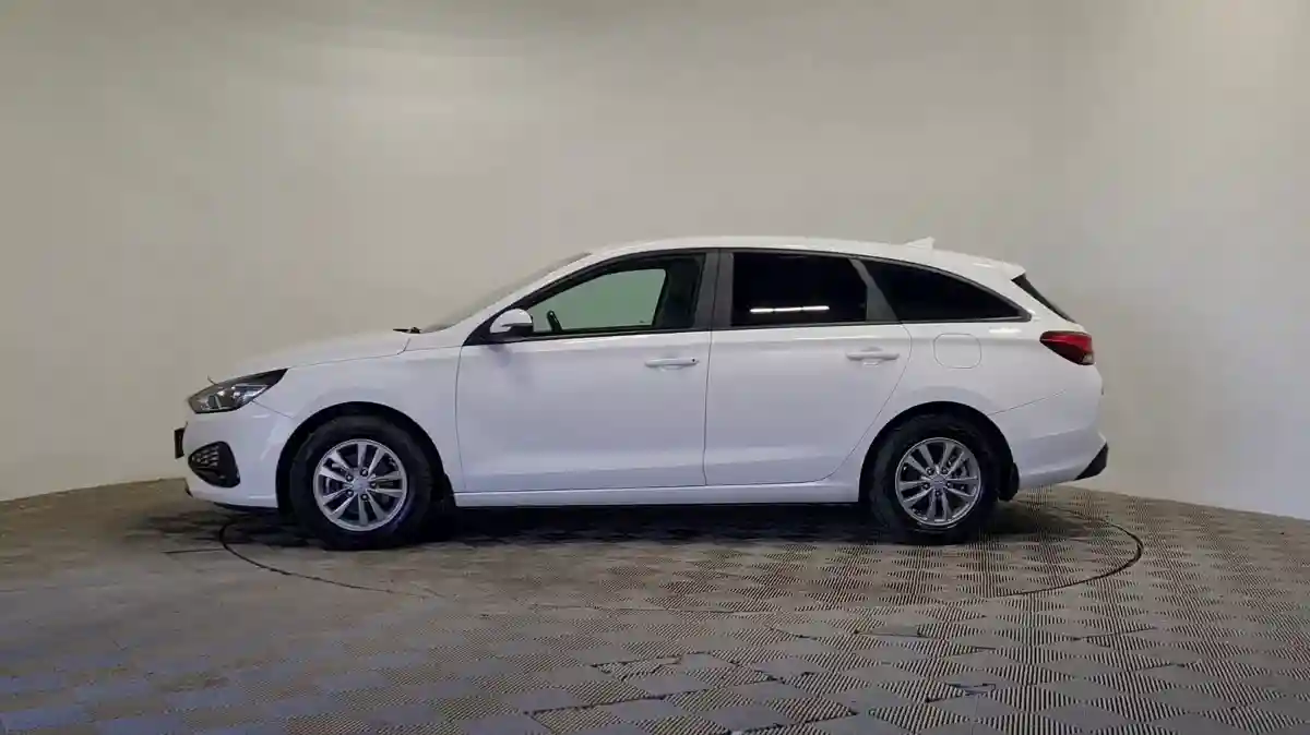 Hyundai i30 2023 года за 7 400 000 тг. в Алматы