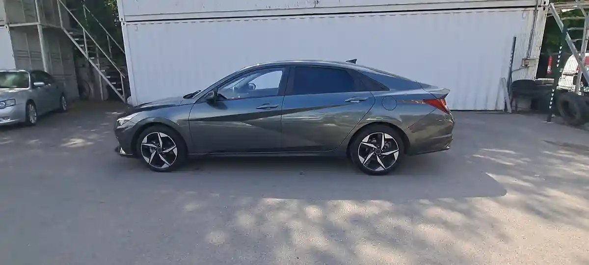 Hyundai Avante 2022 года за 8 590 000 тг. в Алматы