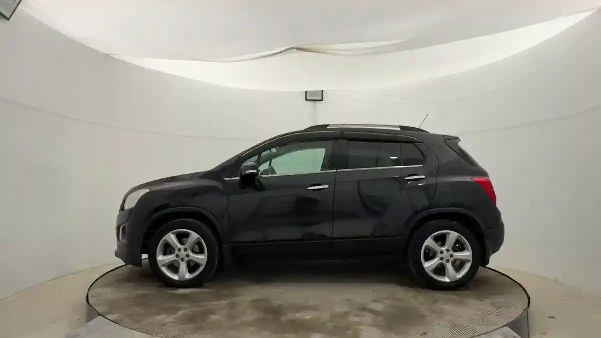 Chevrolet Tracker 2015 года за 3 890 000 тг. в Актобе