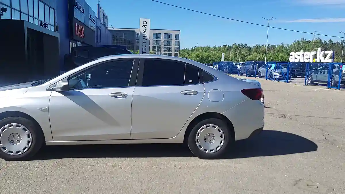 Chevrolet Onix 2023 года за 5 100 000 тг. в Усть-Каменогорск