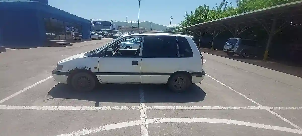 Mitsubishi Space Runner 1994 года за 480 000 тг. в Алматы