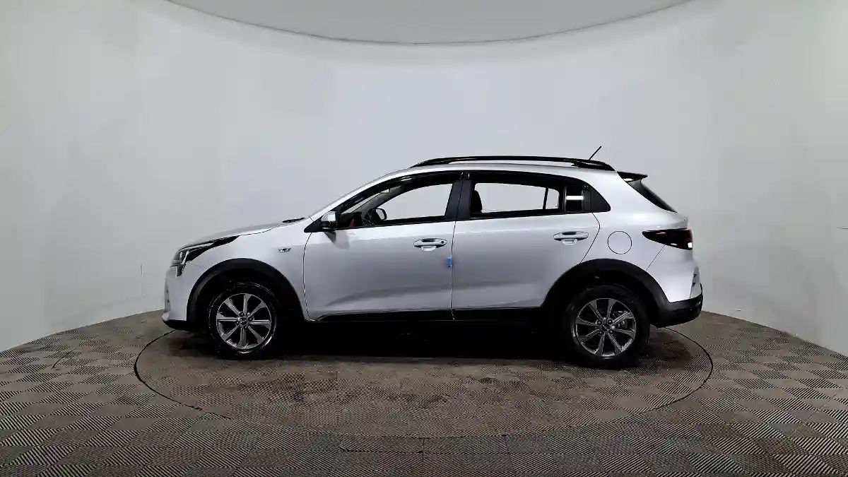 Kia Rio 2021 года за 8 590 000 тг. в Астана