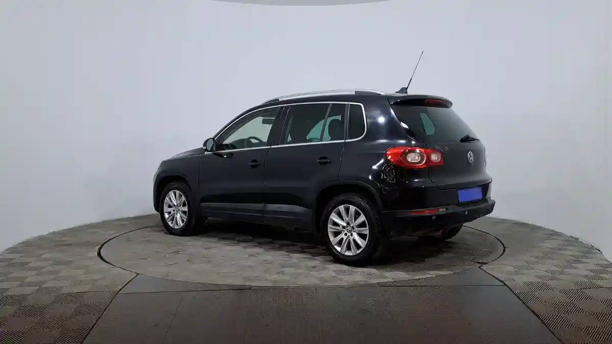 Volkswagen Tiguan 2008 года за 3 990 000 тг. в Астана