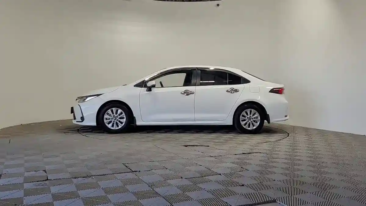 Toyota Corolla 2021 года за 8 290 000 тг. в Алматы