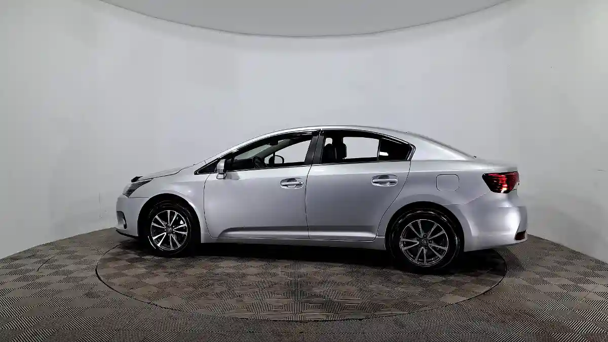 Toyota Avensis 2012 года за 5 990 000 тг. в Астана