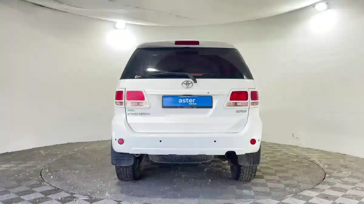 Toyota Fortuner 2007 года за 5 990 000 тг. в Павлодар