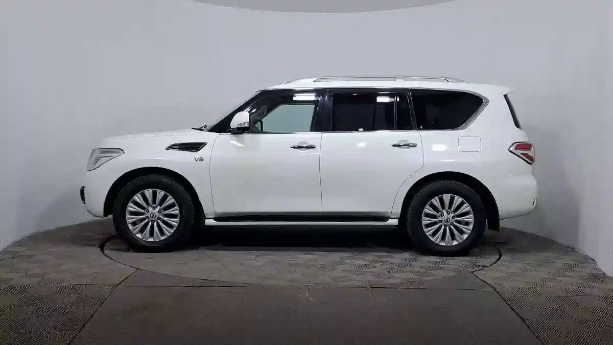 Nissan Patrol 2014 года за 9 990 000 тг. в Астана