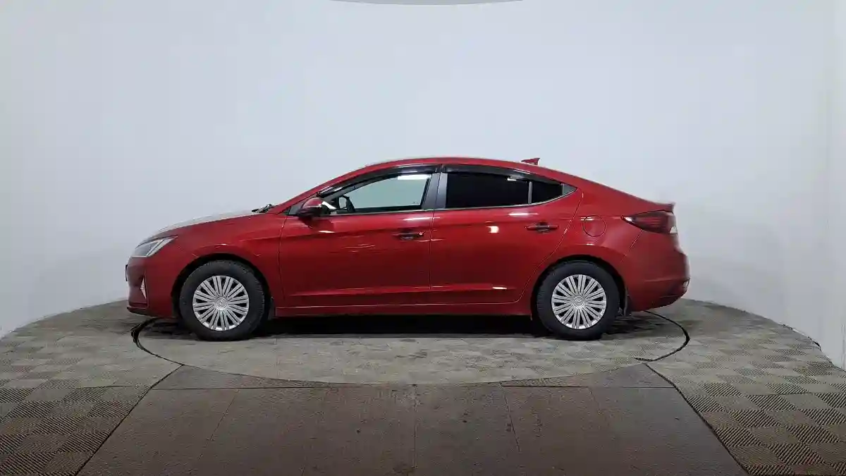 Hyundai Elantra 2019 года за 6 450 000 тг. в Астана