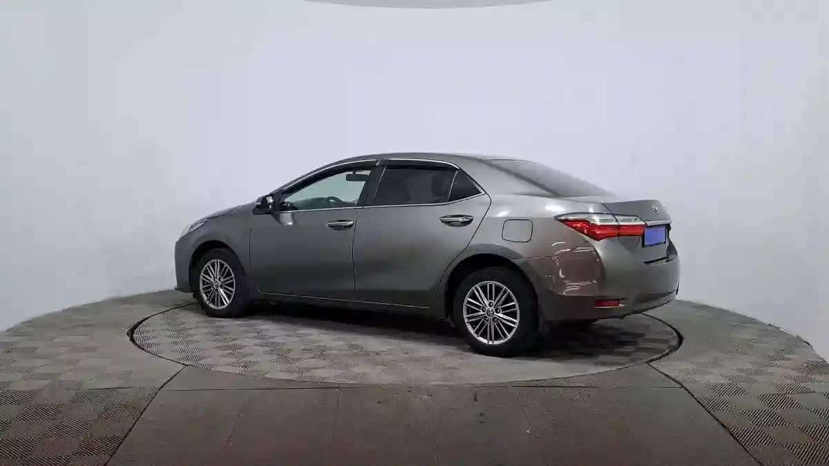 Toyota Corolla 2018 года за 8 450 000 тг. в Астана