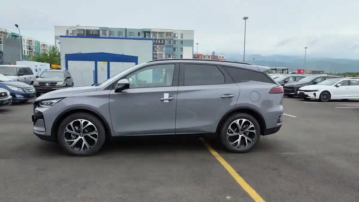 BYD Tang 2025 года за 16 600 000 тг. в Алматы