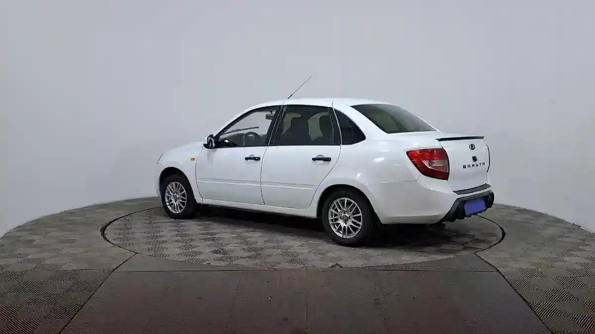 LADA (ВАЗ) Granta 2014 года за 1 800 000 тг. в Астана
