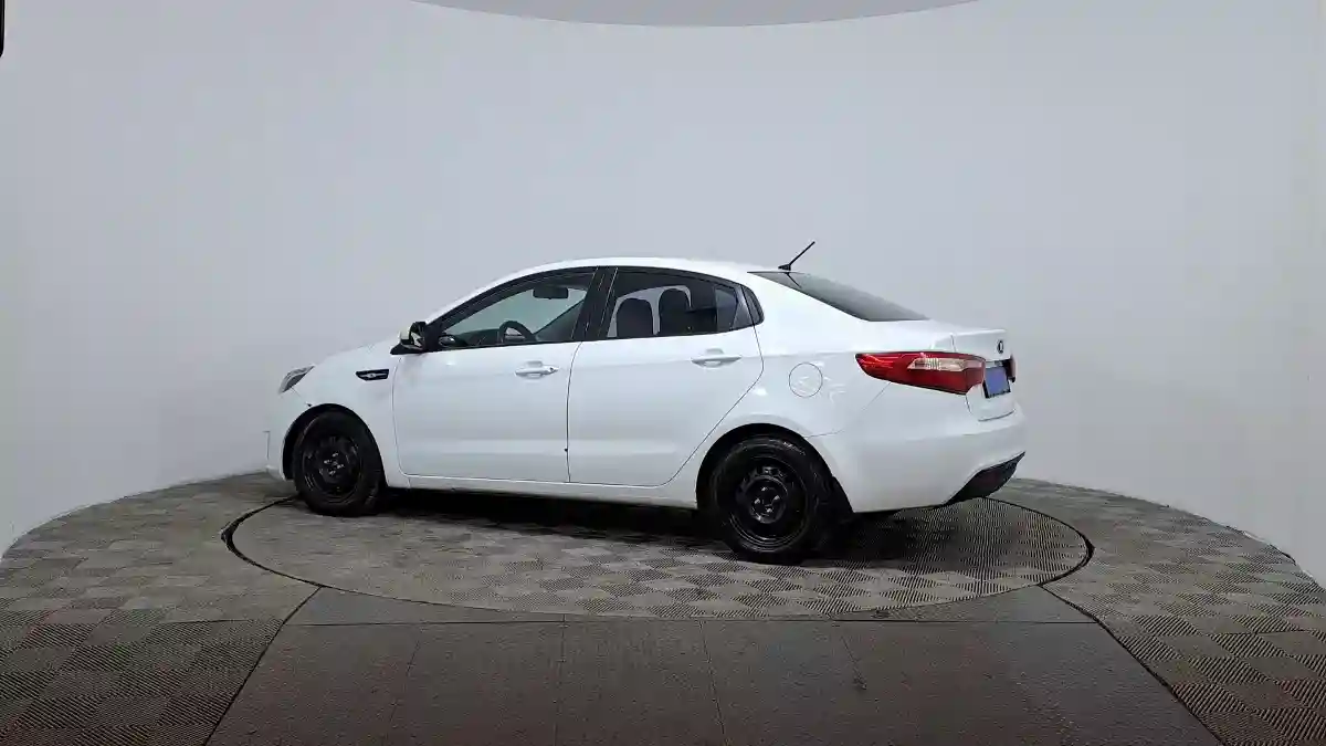 Kia Rio 2015 года за 3 490 000 тг. в Астана