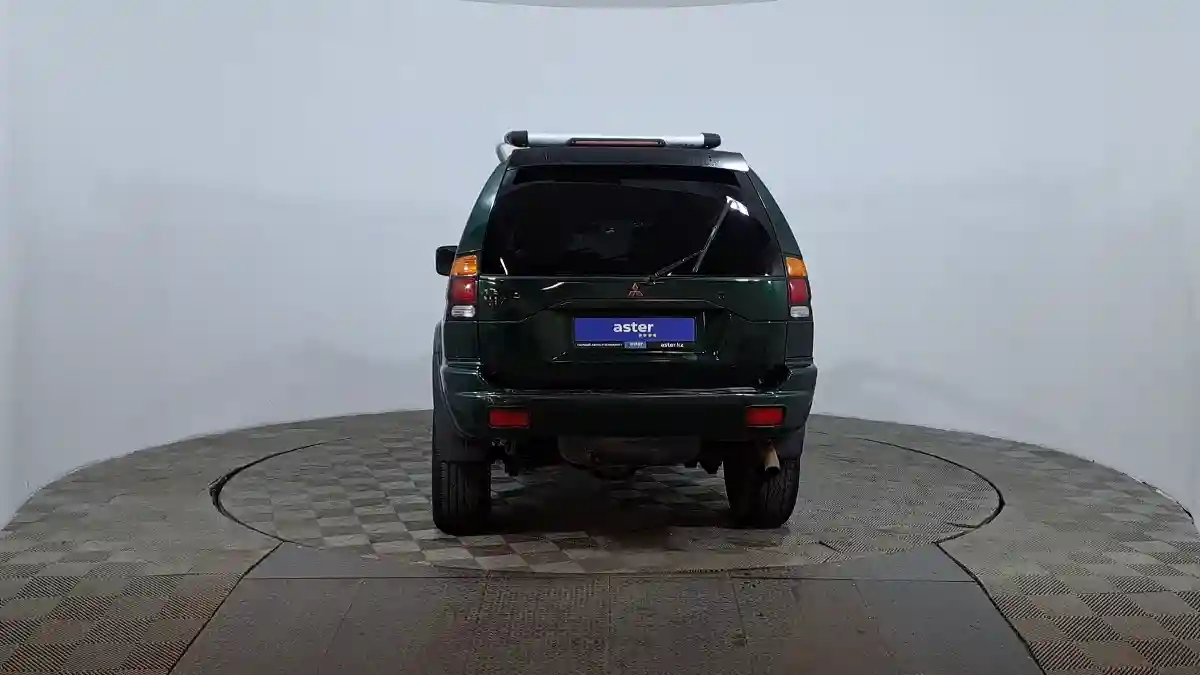 Mitsubishi Montero Sport 2000 года за 3 790 000 тг. в Астана