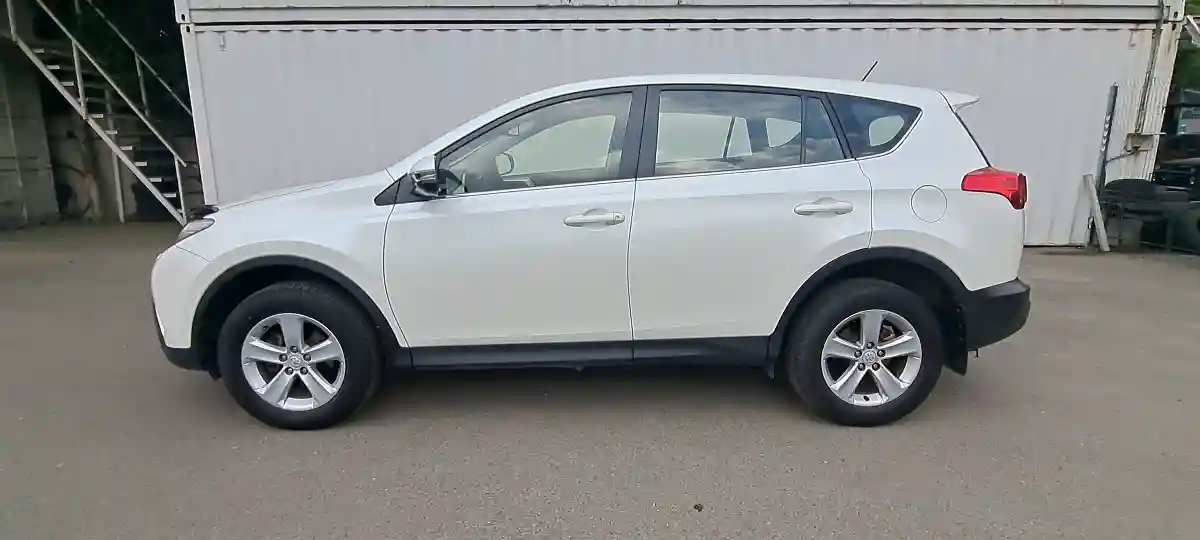 Toyota RAV4 2013 года за 8 990 000 тг. в Алматы