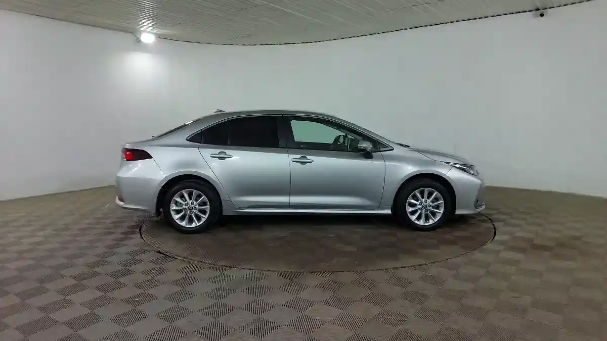 Toyota Corolla 2022 года за 9 690 000 тг. в Шымкент