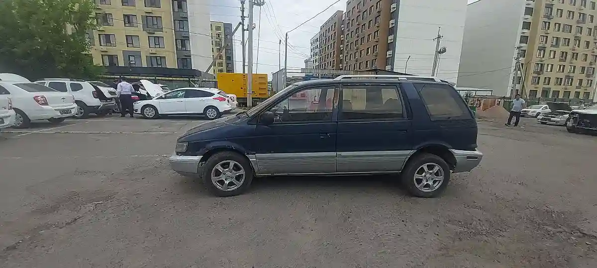 Mitsubishi Chariot 1994 года за 790 000 тг. в Алматы