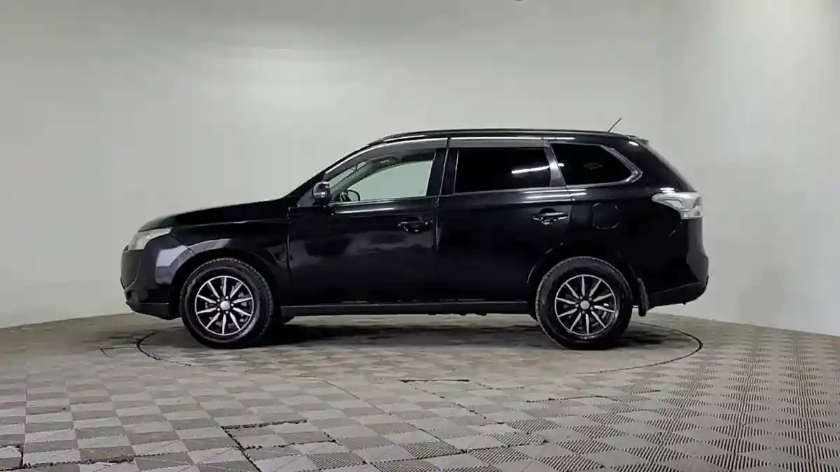 Mitsubishi Outlander 2013 года за 5 990 000 тг. в Алматы
