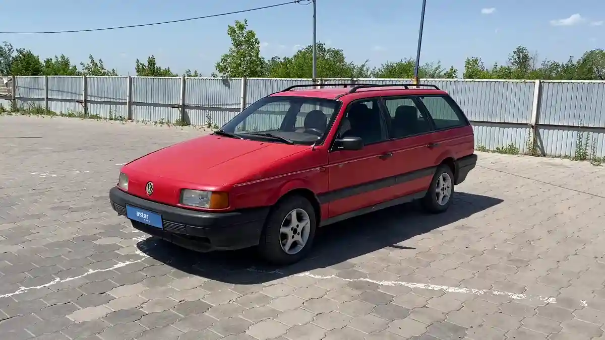 Volkswagen Passat 1993 года за 990 000 тг. в Караганда
