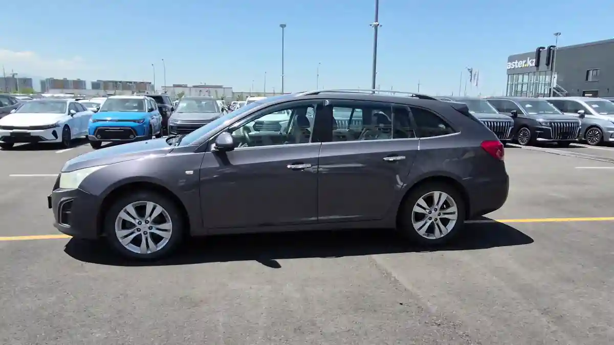 Chevrolet Cruze 2012 года за 2 390 000 тг. в Алматы