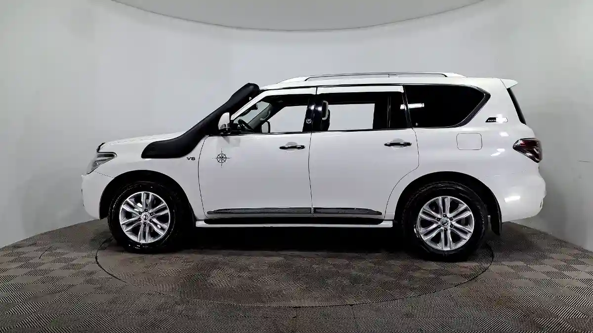 Nissan Patrol 2013 года за 8 990 000 тг. в Астана