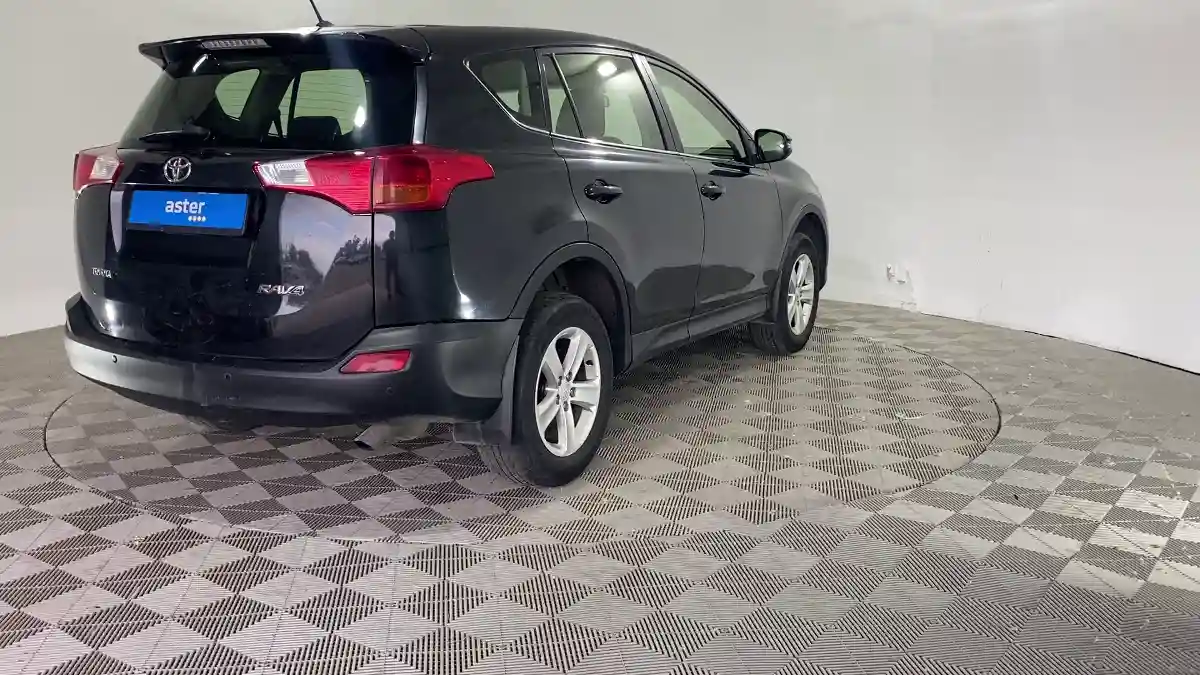 Toyota RAV4 2013 года за 7 590 000 тг. в Павлодар