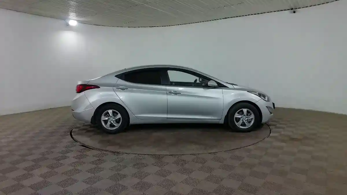 Hyundai Elantra 2015 года за 4 990 000 тг. в Шымкент