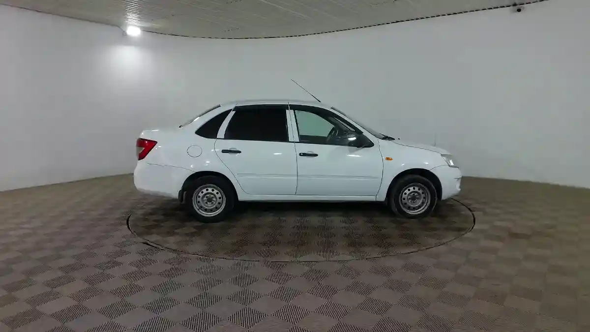 LADA (ВАЗ) Granta 2013 года за 2 290 000 тг. в Шымкент