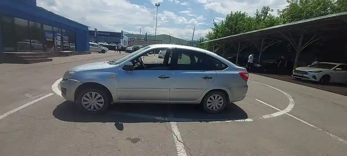LADA (ВАЗ) Granta 2015 года за 1 630 000 тг. в Алматы