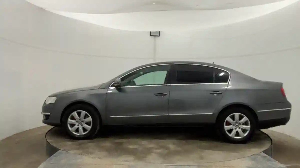 Volkswagen Passat 2005 года за 2 390 000 тг. в Актобе