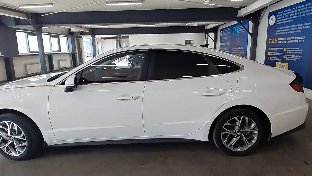 Hyundai Sonata 2022 года за 9 590 000 тг. в Астана