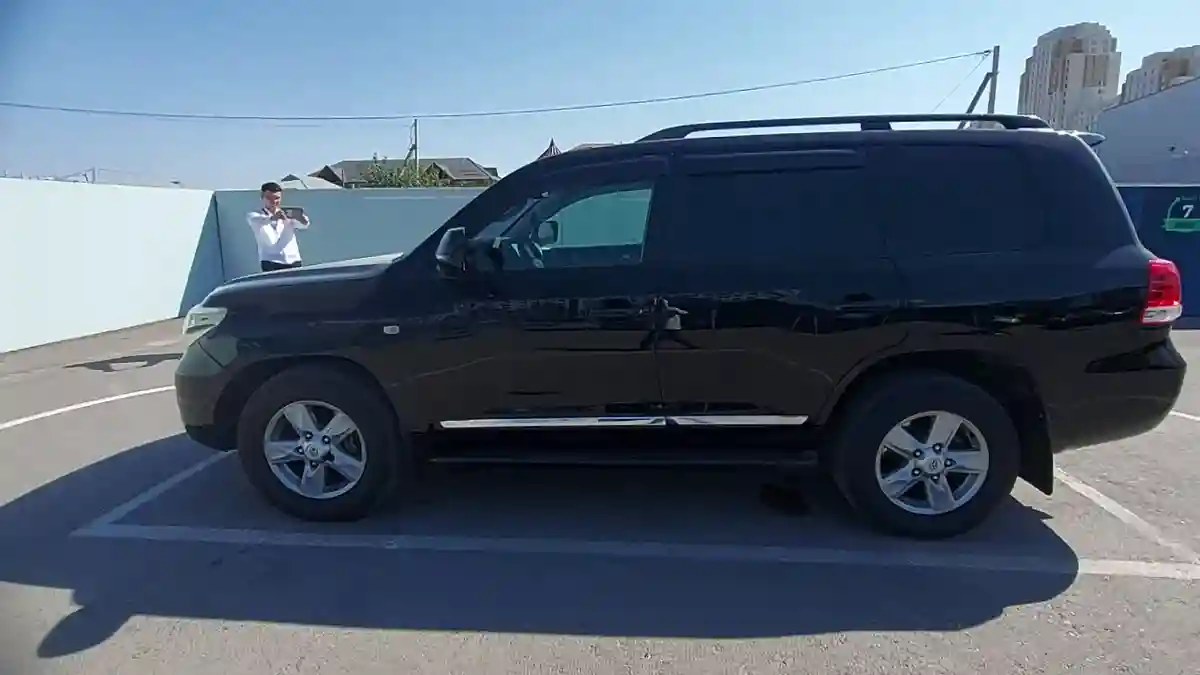 Toyota Land Cruiser 2008 года за 12 090 000 тг. в Астана