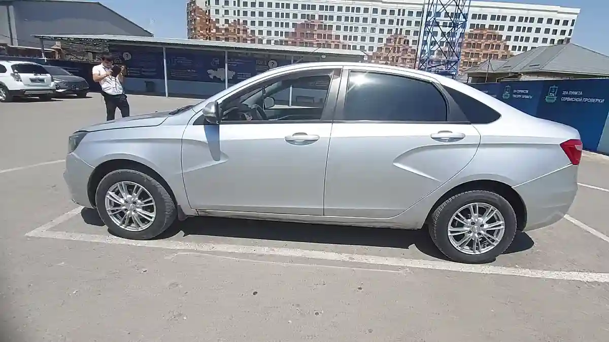 LADA (ВАЗ) Vesta 2017 года за 3 490 000 тг. в Шымкент