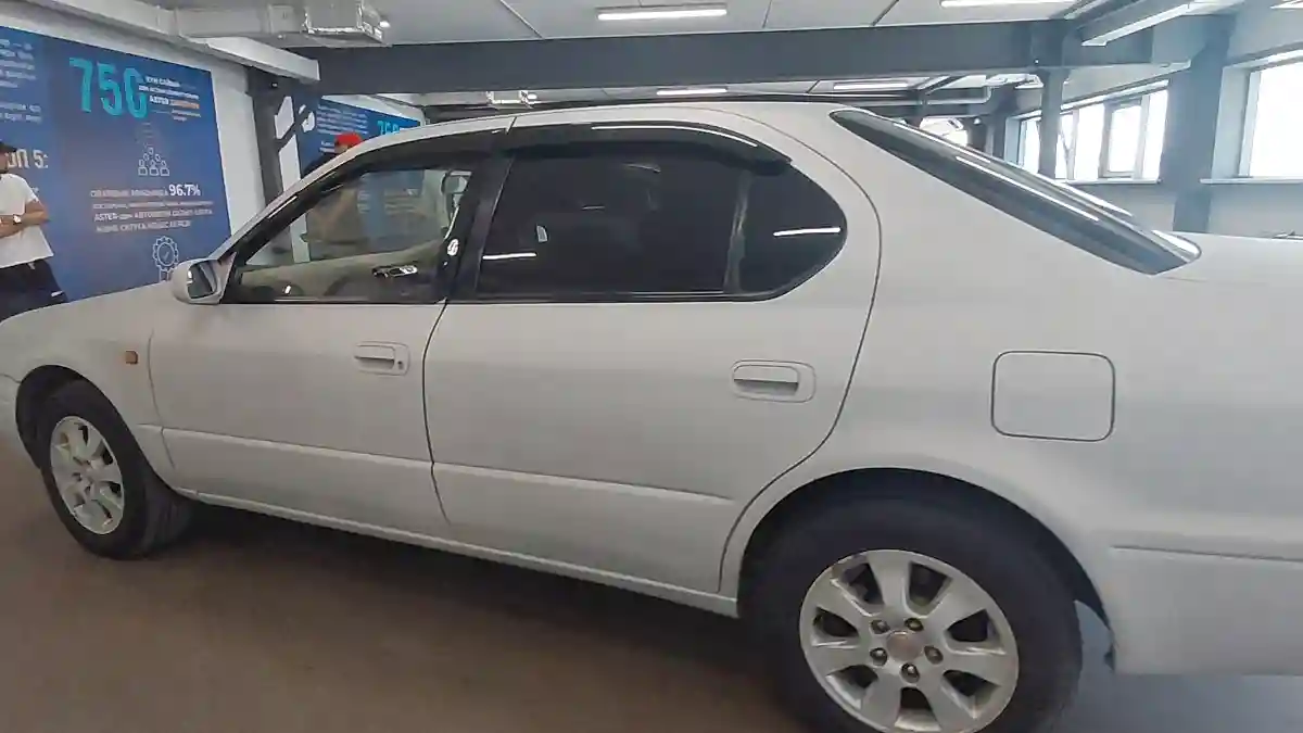Toyota Camry 1996 года за 1 290 000 тг. в Астана