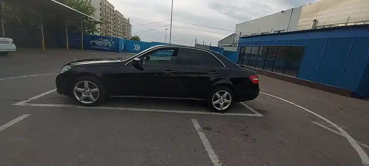 Mercedes-Benz E-Класс 2010 года за 6 990 000 тг. в Алматы