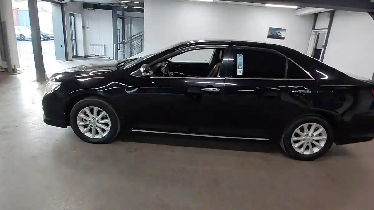 Toyota Camry 2011 года за 6 990 000 тг. в Астана