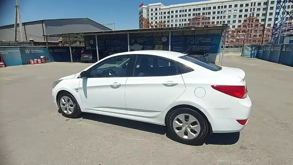 Hyundai Accent 2014 года за 5 290 000 тг. в Шымкент