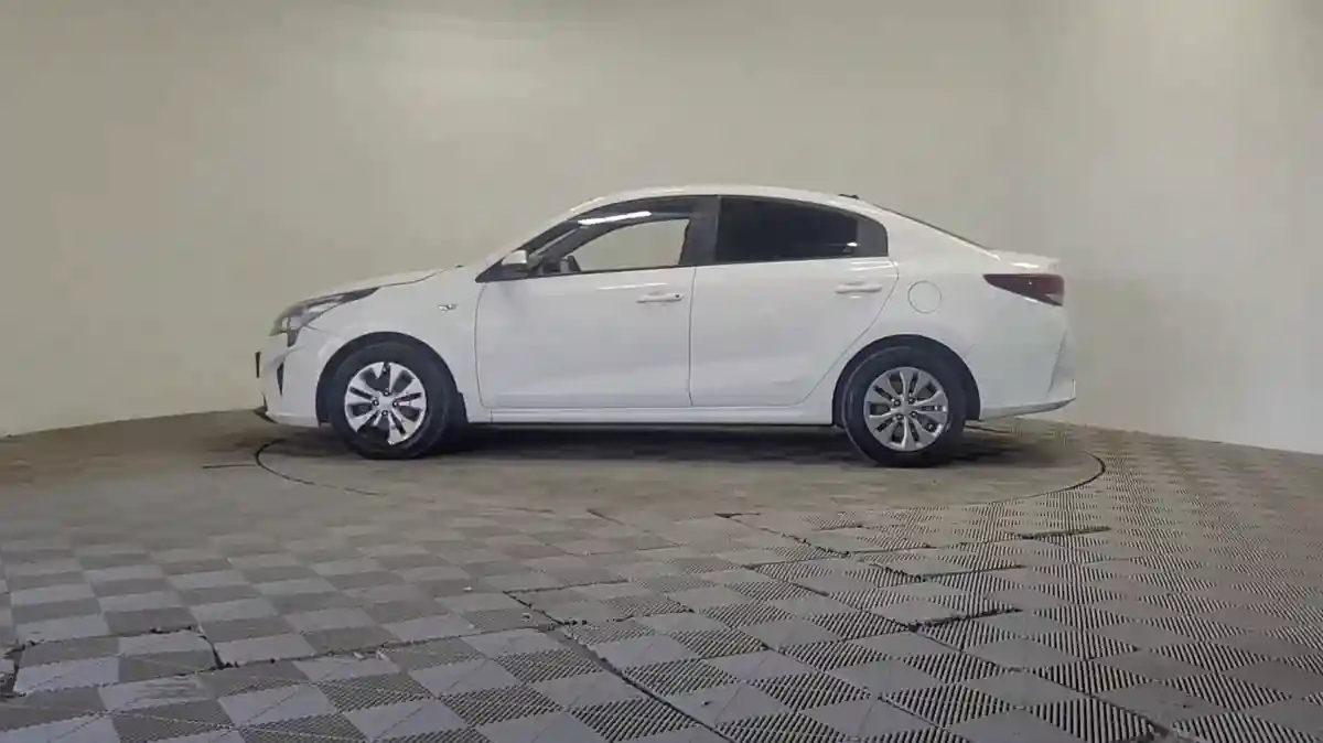 Kia Rio 2022 года за 4 990 000 тг. в Алматы