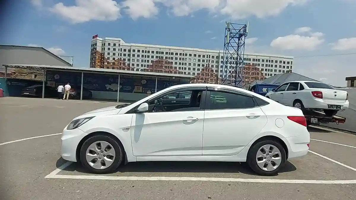 Hyundai Accent 2013 года за 3 590 000 тг. в Шымкент