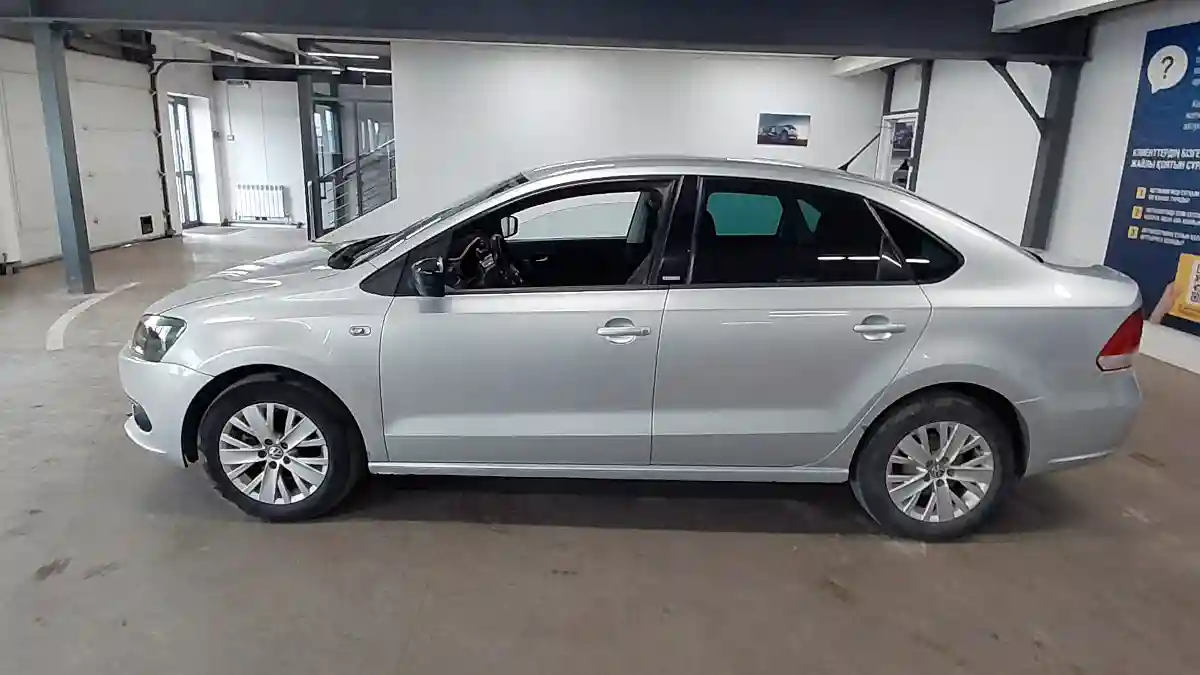 Volkswagen Polo 2014 года за 3 590 000 тг. в Астана