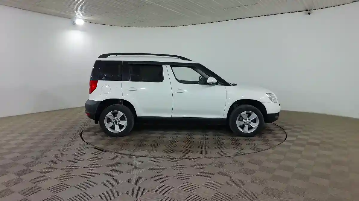 Skoda Yeti 2012 года за 4 000 000 тг. в Шымкент