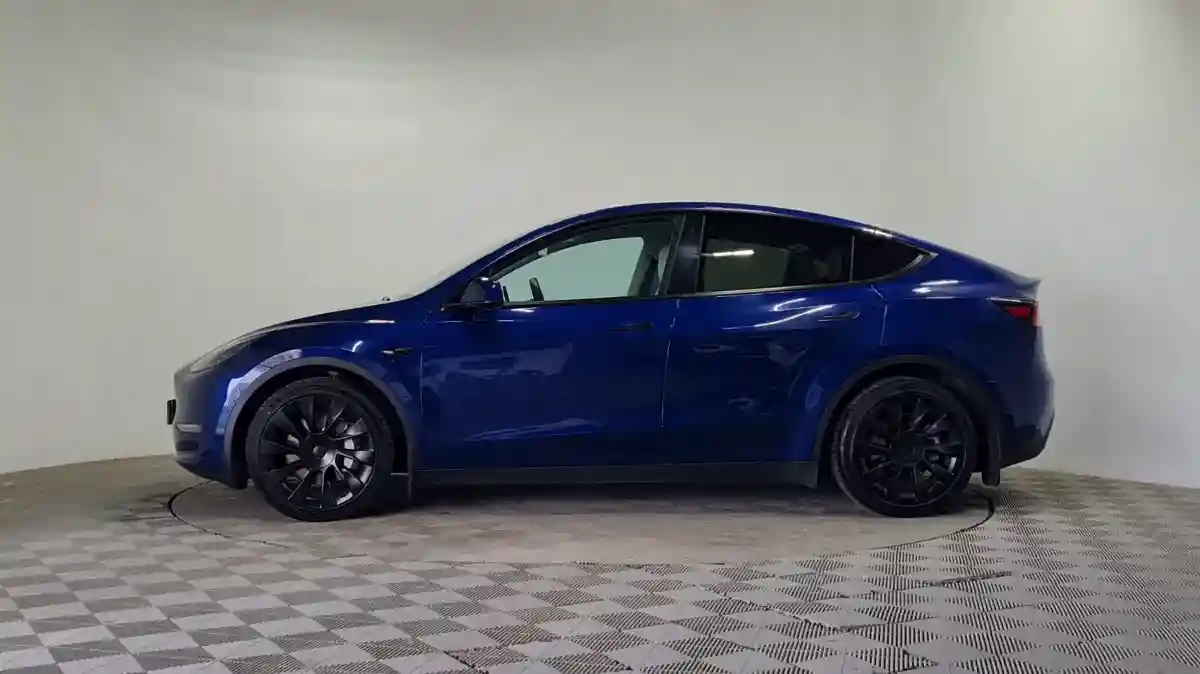 Tesla Model Y 2022 года за 12 990 000 тг. в Алматы