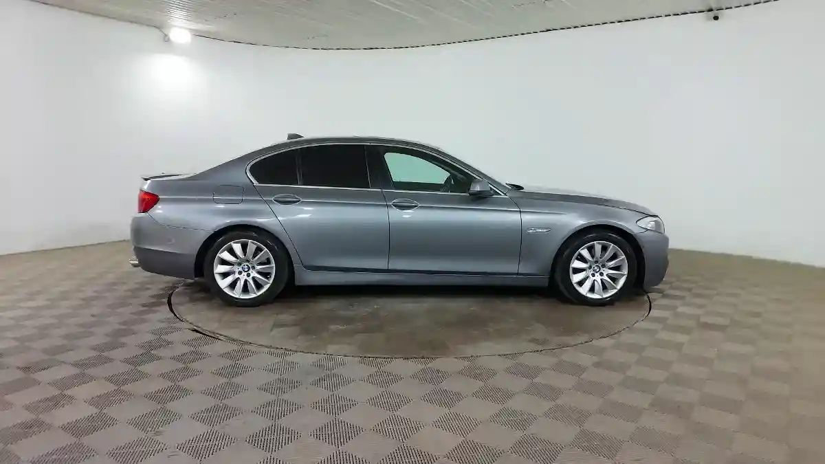 BMW 5 серии 2012 года за 6 990 000 тг. в Шымкент