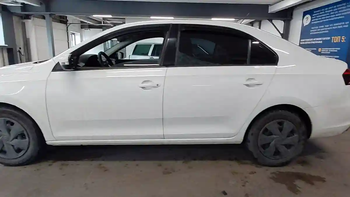 Volkswagen Polo 2020 года за 5 290 000 тг. в Астана
