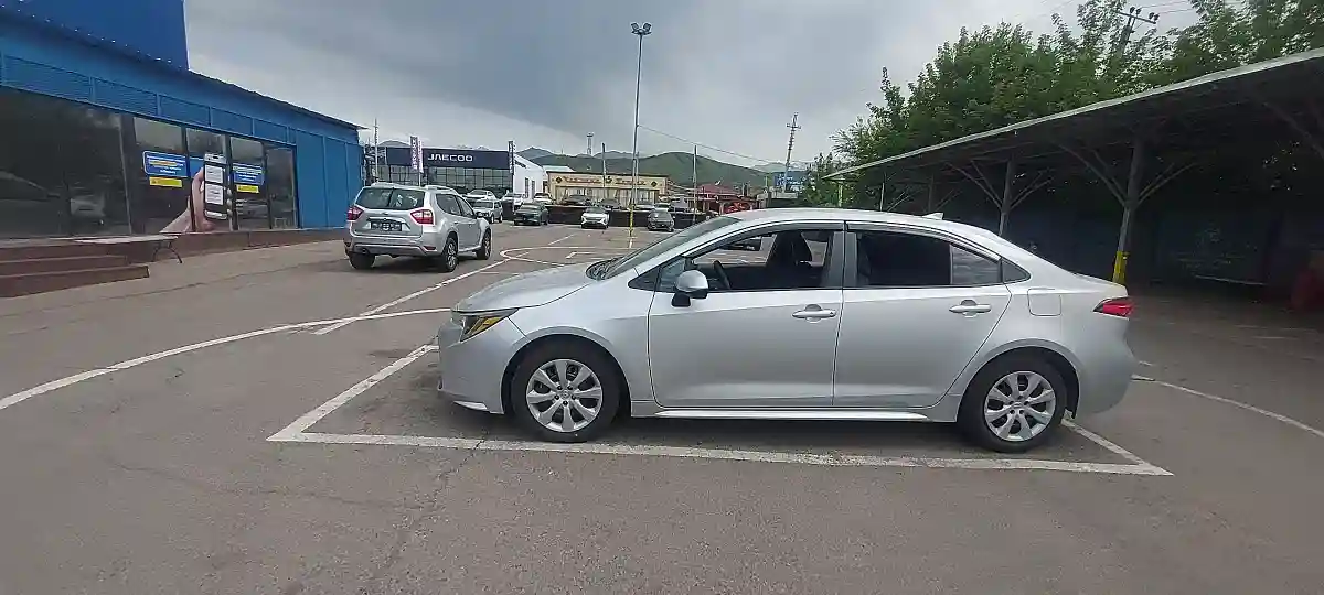 Toyota Corolla 2021 года за 8 500 000 тг. в Алматы