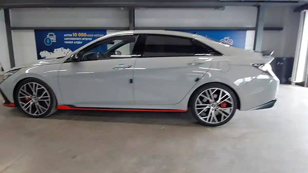 Hyundai Avante 2022 года за 10 990 000 тг. в Астана