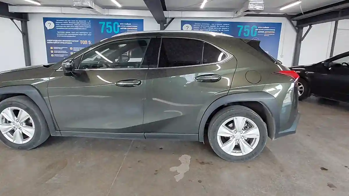 Lexus UX 2019 года за 12 650 000 тг. в Астана